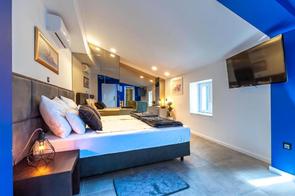 X Boutique Marinac Studio Apartments & Rooms Šibenik Exteriör bild